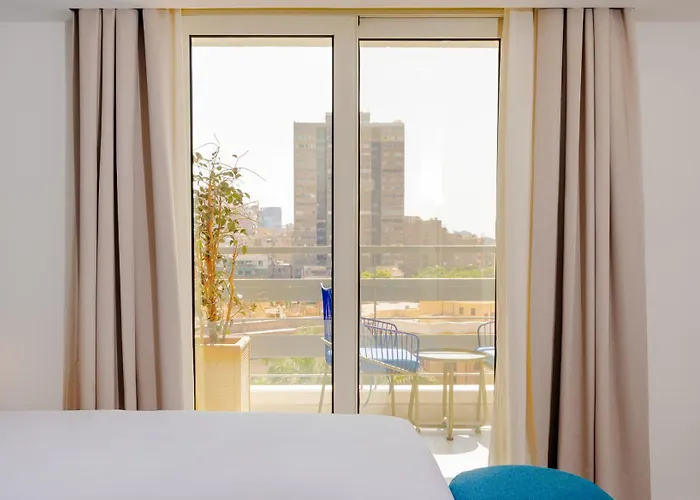 Brassbell L Zamalek L Chroma L Central Location